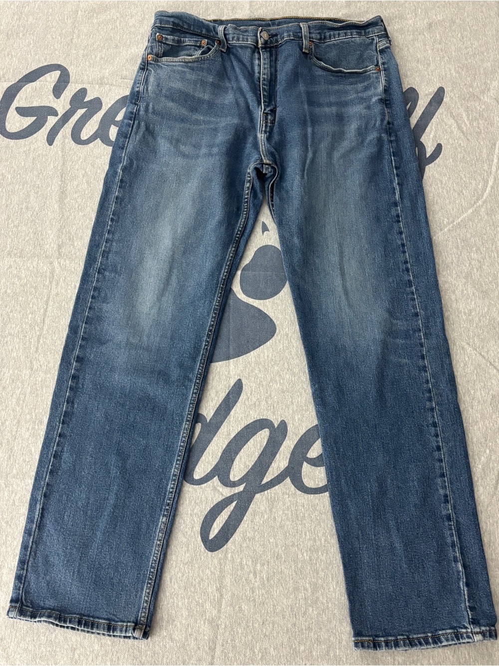 Levi's 505 Men's Regular Fit Straight Leg Jeans W38 L34 Medium Wash Denim